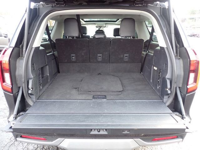 Certified 2025 Ford Expedition Max Platinum image 10