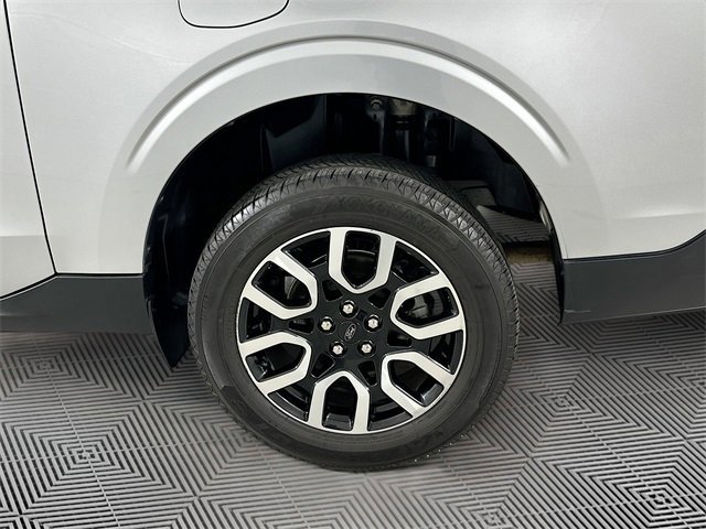 Certified 2022 Ford Maverick Lariat w/ Lariat Luxury Package image 29