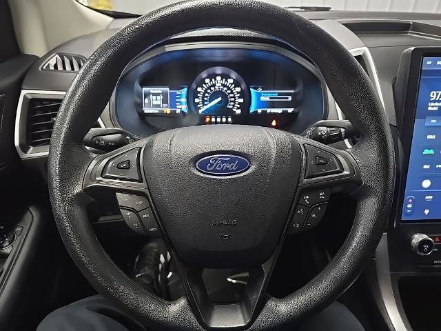 Certified 2022 Ford Edge SE w/ Black Appearance Package AWD/4WD image 29