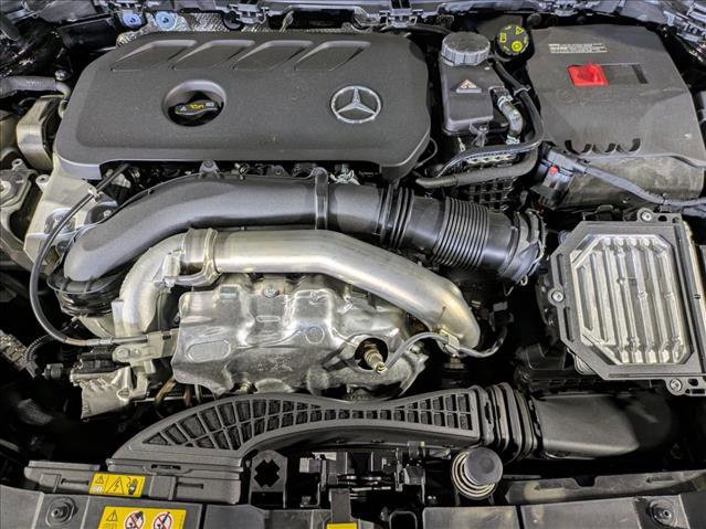 Used 2025 Mercedes-Benz GLA 250 image 25