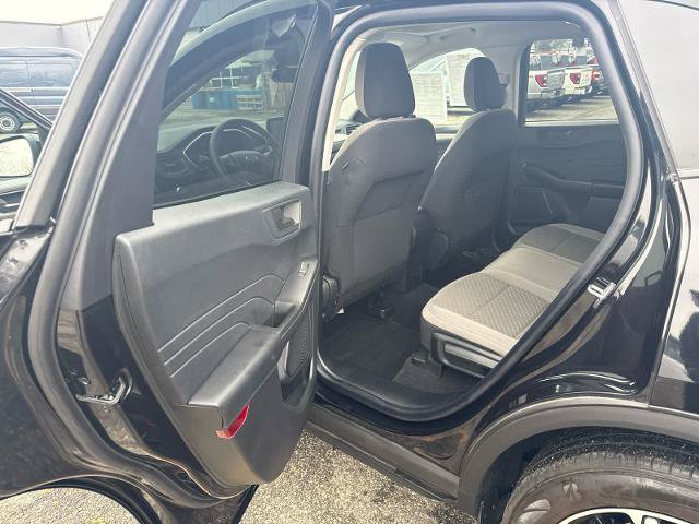 Certified 2022 Ford Escape SE w/ SE Sport Appearance Package AWD/4WD image 7