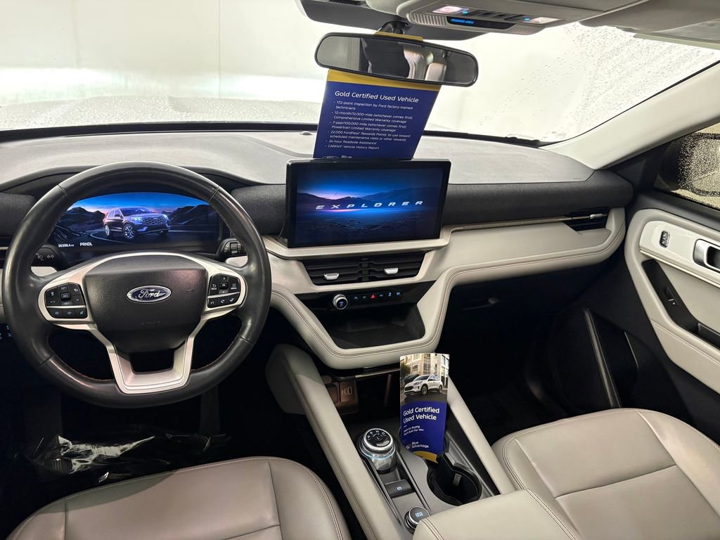 Certified 2025 Ford Explorer Active w/ Active Comfort Package AWD/4WD image 27