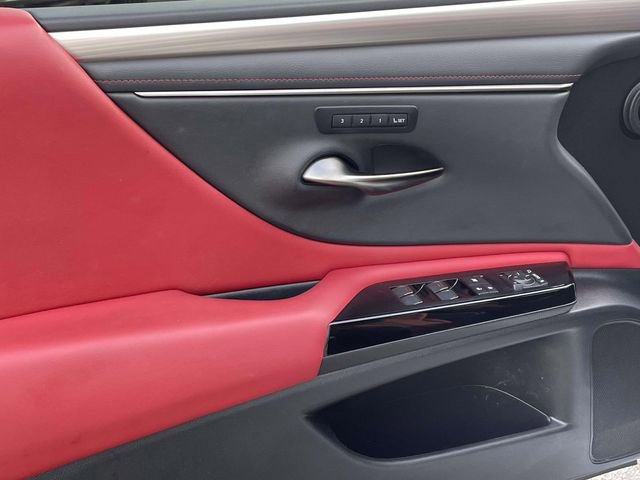 Used 2023 Lexus ES 350 F Sport w/ Accessory Package (Z2) image 14
