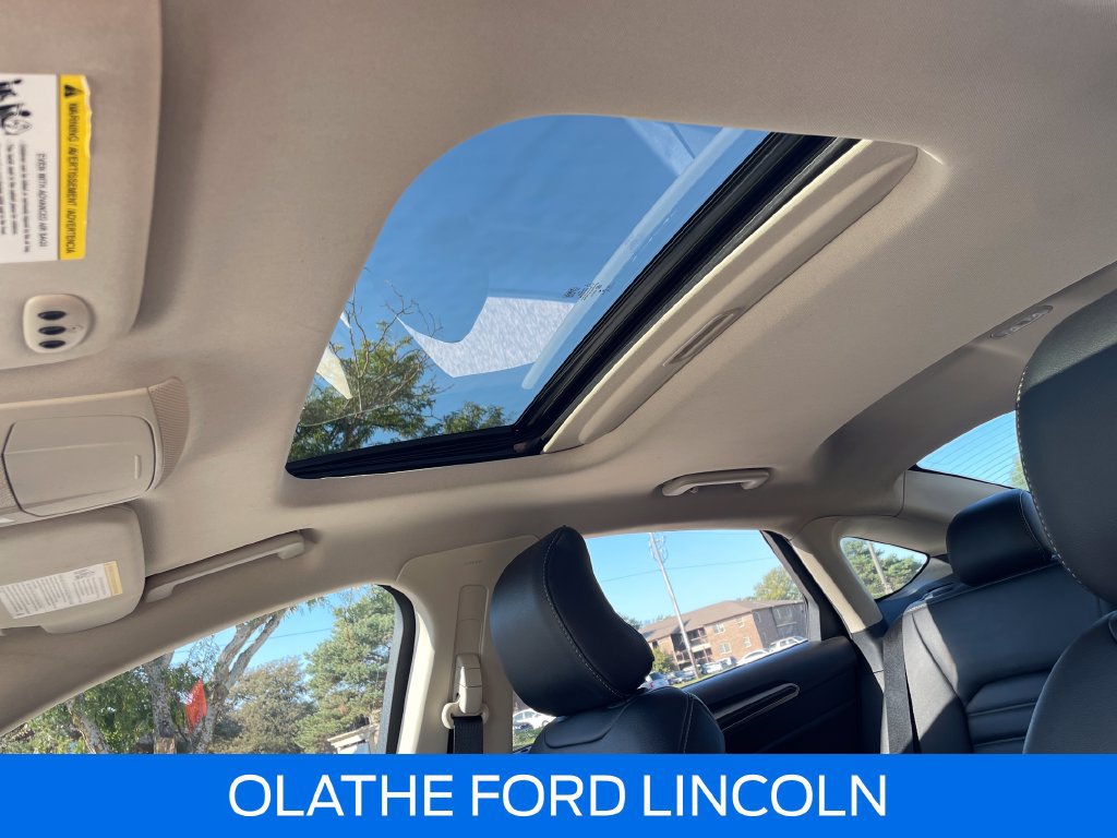 Certified 2019 Ford Fusion SEL FWD image 17