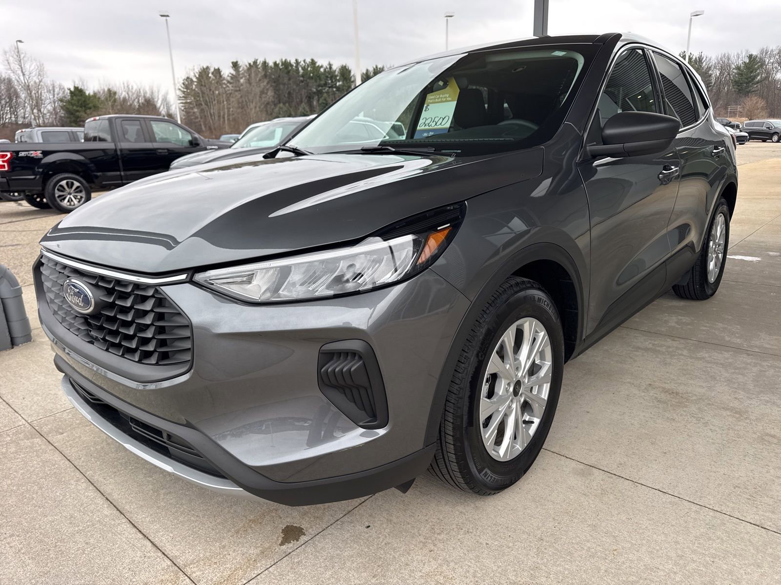 Certified 2023 Ford Escape Active w/ Cold Weather Package image 3