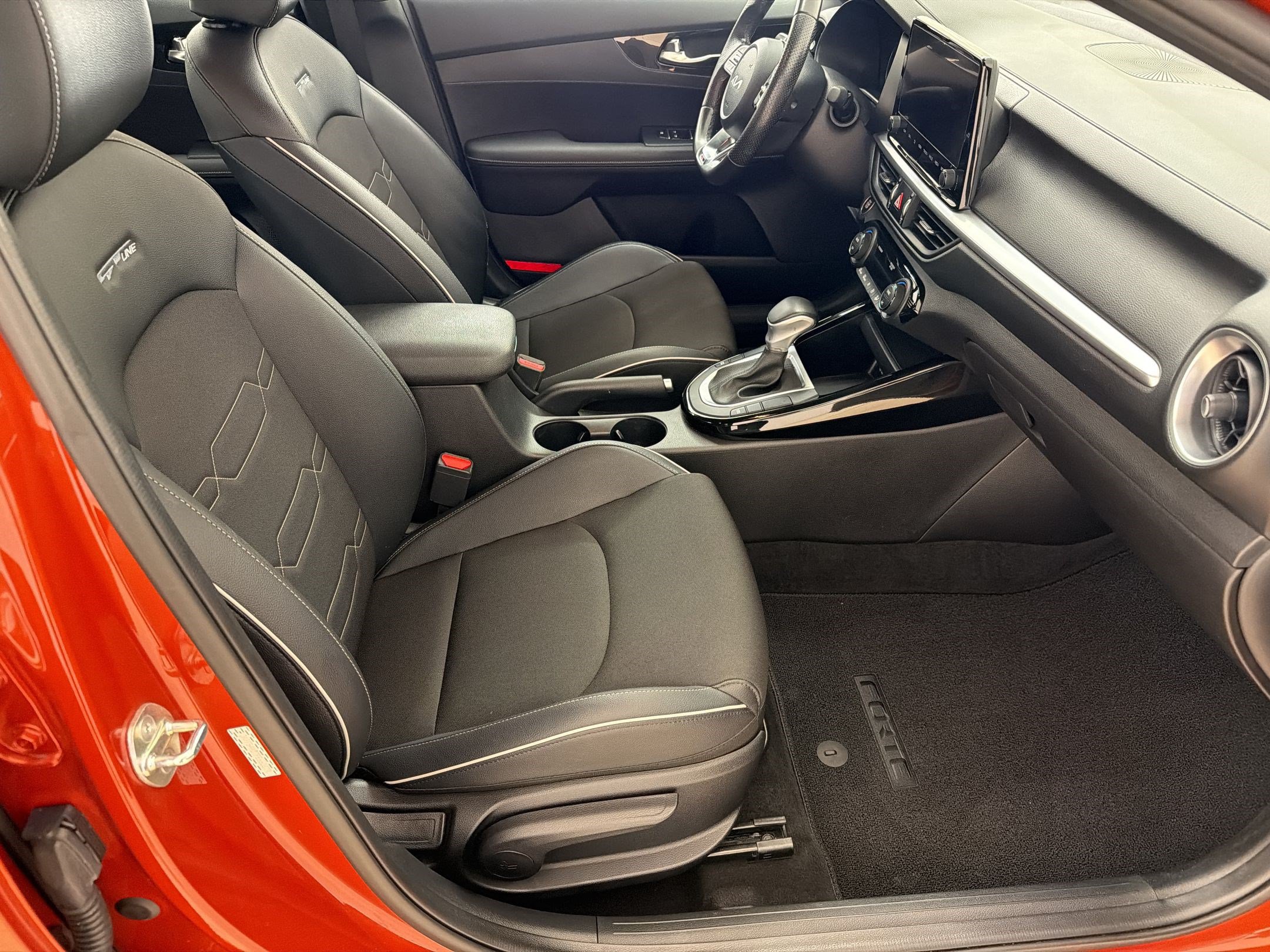 Used 2023 Kia Forte GT-Line FWD image 24