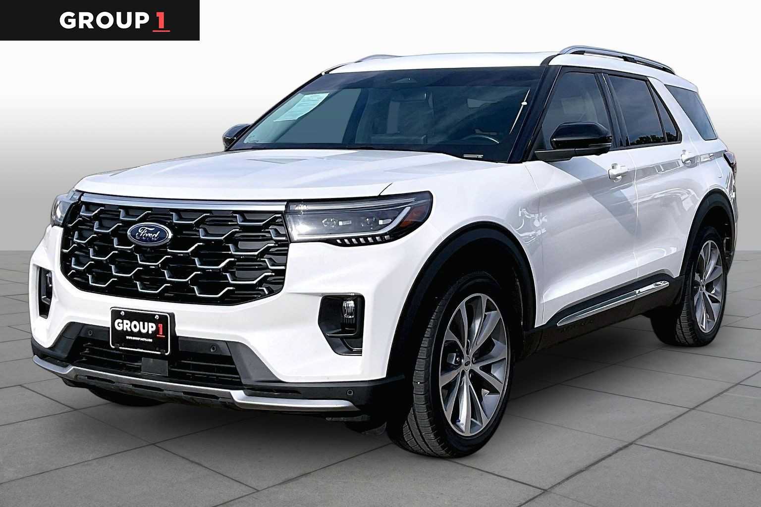 Certified 2025 Ford Explorer Platinum w/ Ultimate Package AWD/4WD image 1