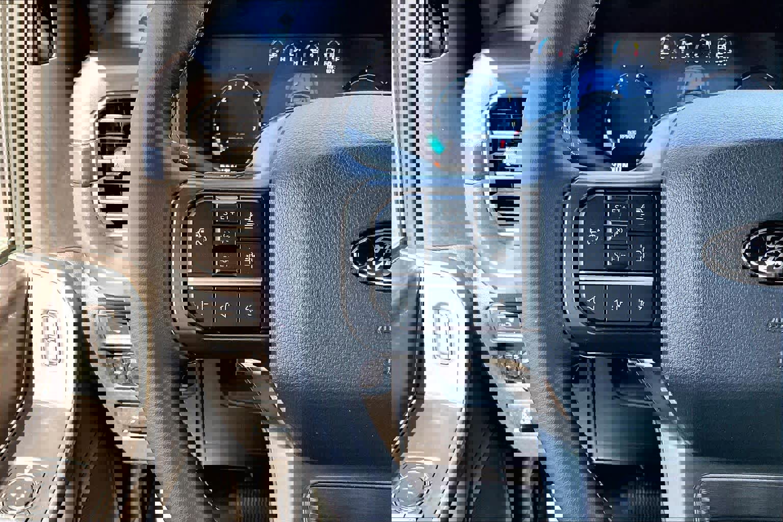 Certified 2024 Ford F150 XLT w/ Equipment Group 302A MID image 25