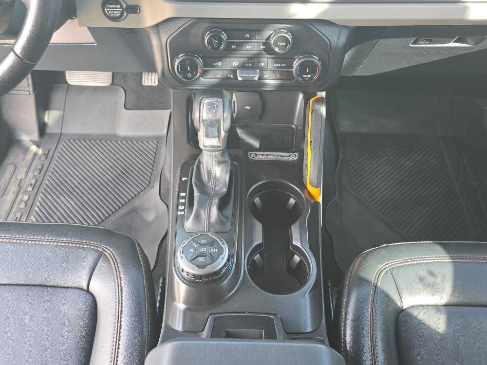 Certified 2022 Ford Bronco Badlands w/ Sasquatch Package AWD/4WD image 14