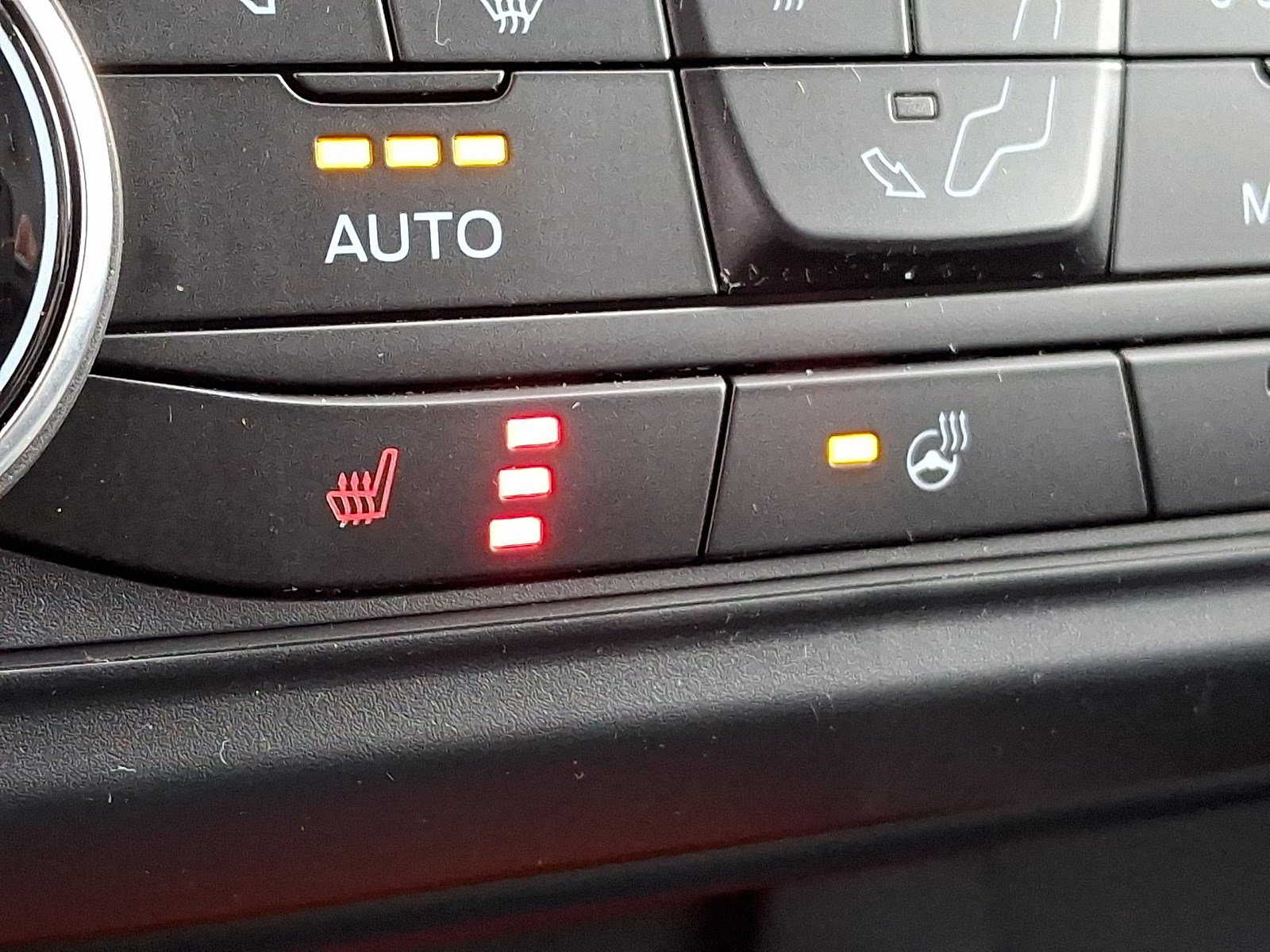 Certified 2024 Ford Maverick XLT w/ XLT Luxury Package FWD image 23