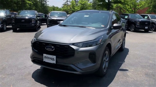 Certified 2023 Ford Escape ST-Line w/ Tech Pack #1 image 6