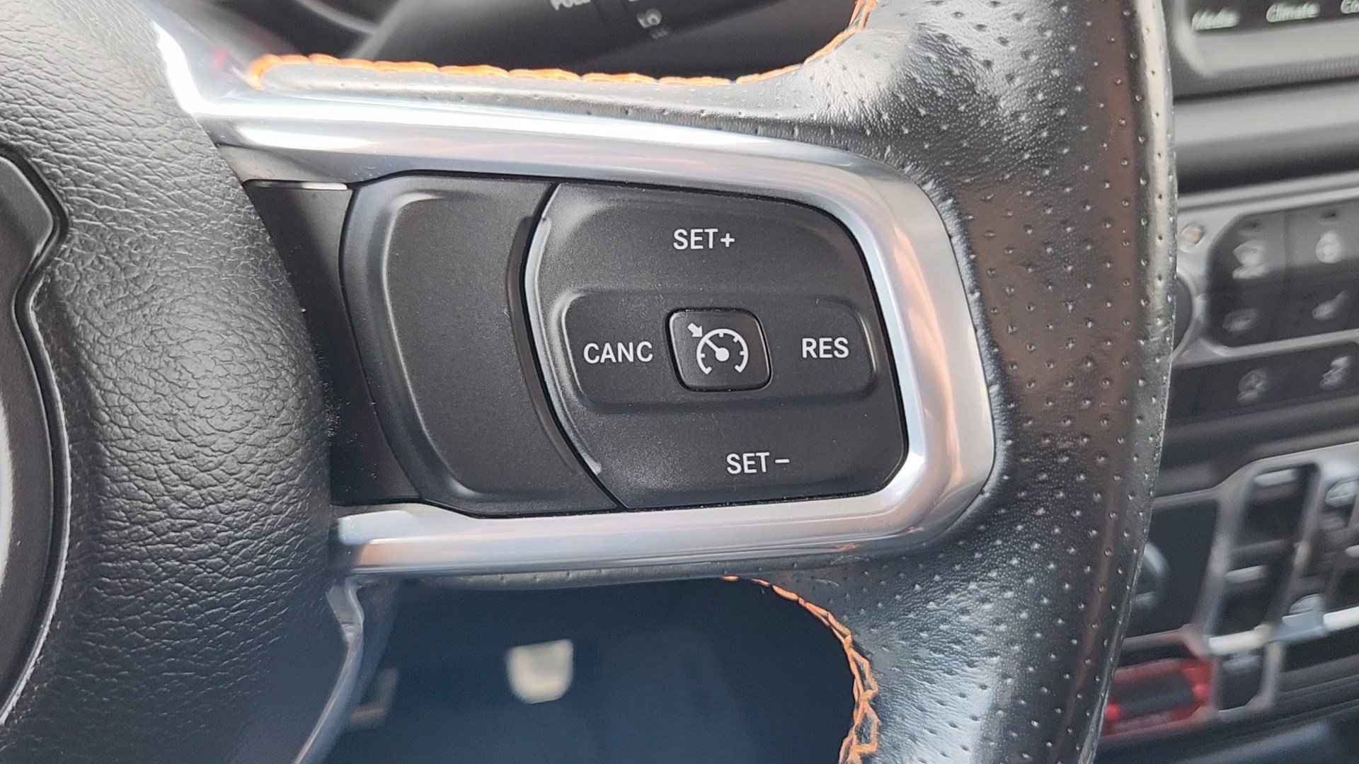 Used 2020 Jeep Gladiator Mojave AWD/4WD image 13