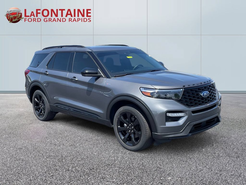 Certified 2023 Ford Explorer ST-Line w/ Class IV Trailer Tow Package AWD/4WD image 3
