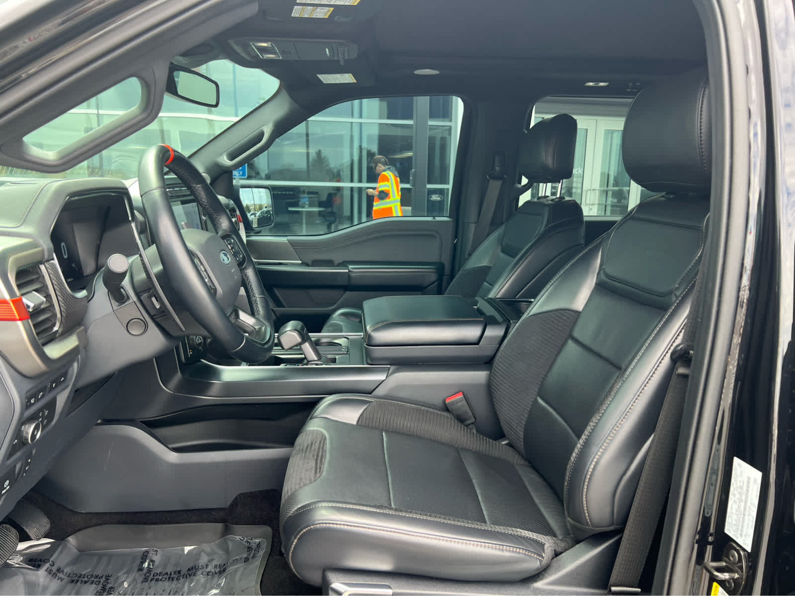 Certified 2022 Ford F150 Raptor w/ Raptor 37 Performance Package AWD/4WD image 28