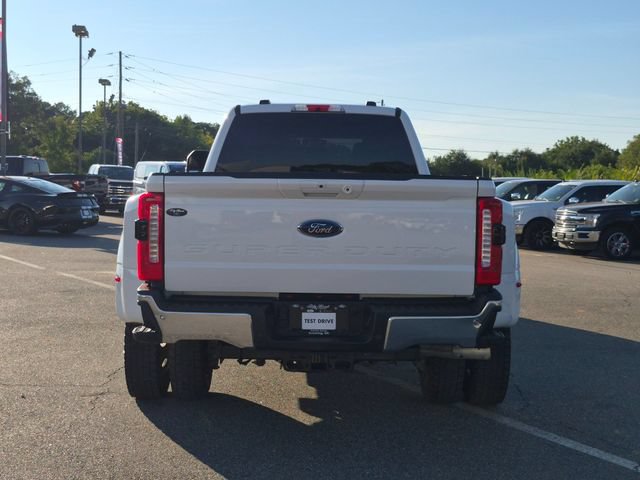 Certified 2025 Ford F450 Lariat w/ FX4 Off-Road Package AWD/4WD image 4