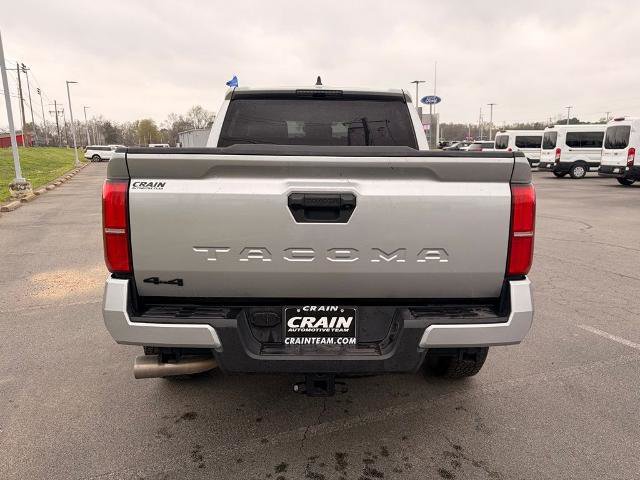 Used 2024 Toyota Tacoma TRD Off-Road AWD/4WD image 4