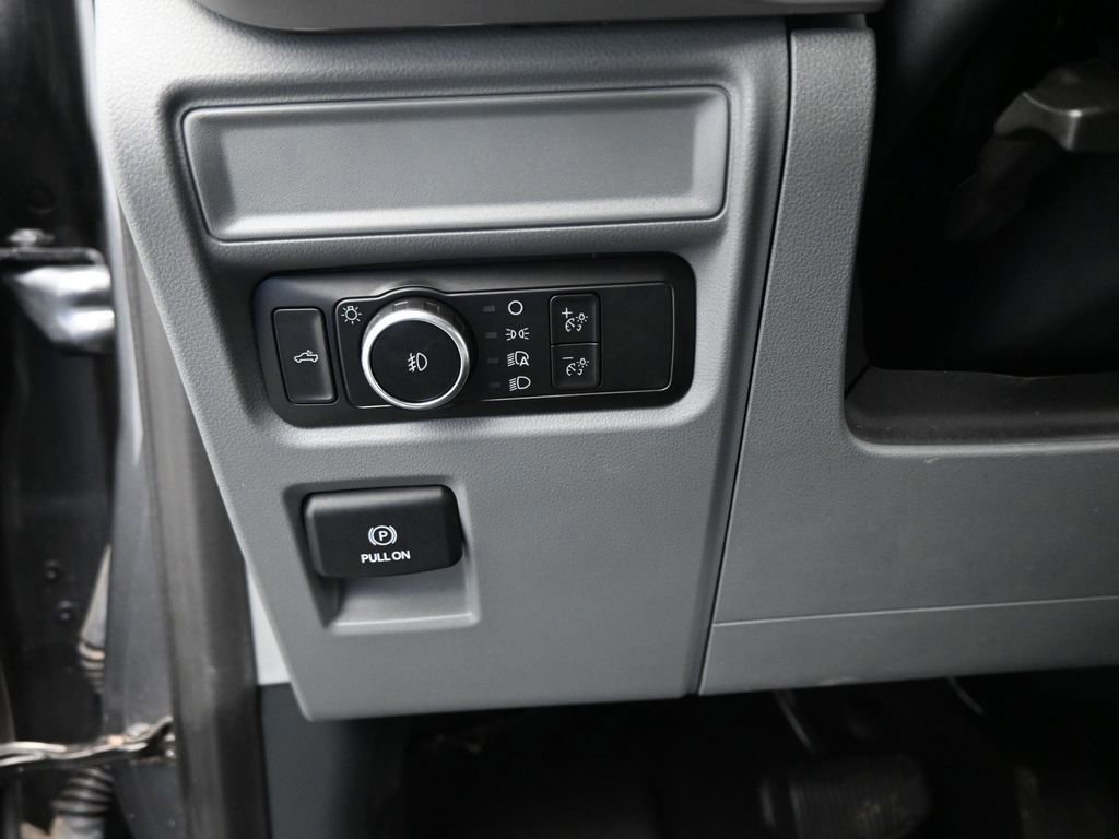 Certified 2023 Ford F150 XLT AWD/4WD image 40