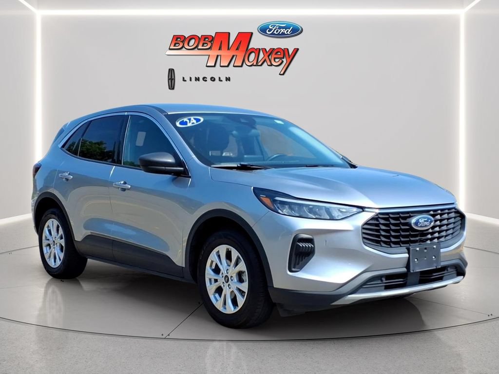 Certified 2024 Ford Escape Active FWD image 3