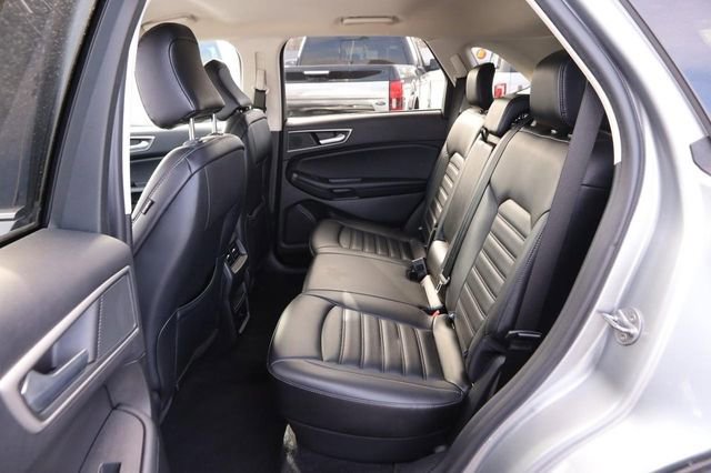 Certified 2024 Ford Edge SEL image 9