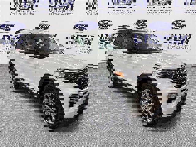Certified 2023 Ford Explorer XLT w/ Equipment Group 202A