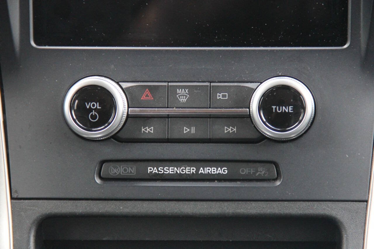 Certified 2022 Ford Edge SEL AWD/4WD image 20