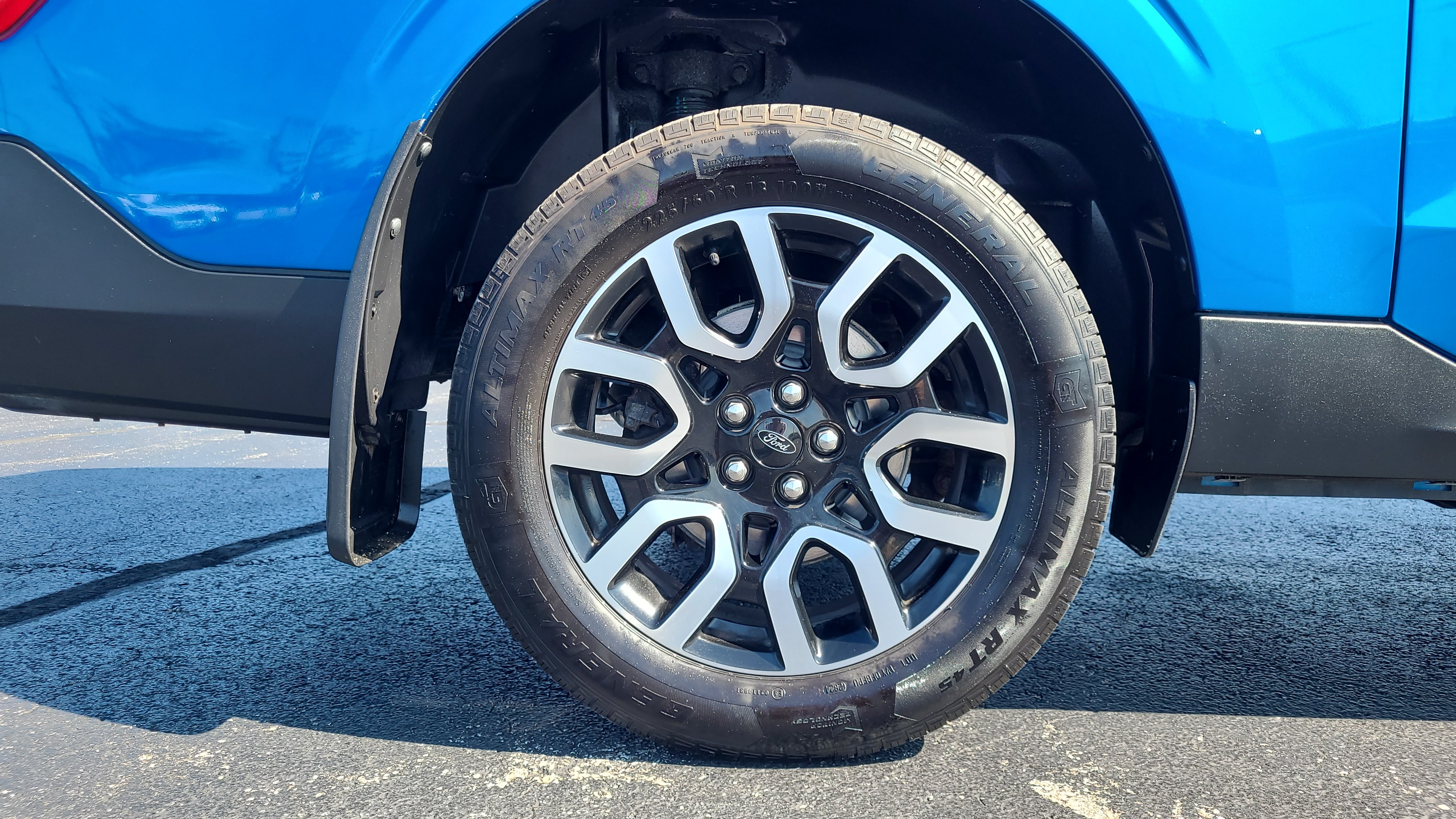 Certified 2022 Ford Maverick Lariat w/ Lariat Luxury Package AWD/4WD image 11