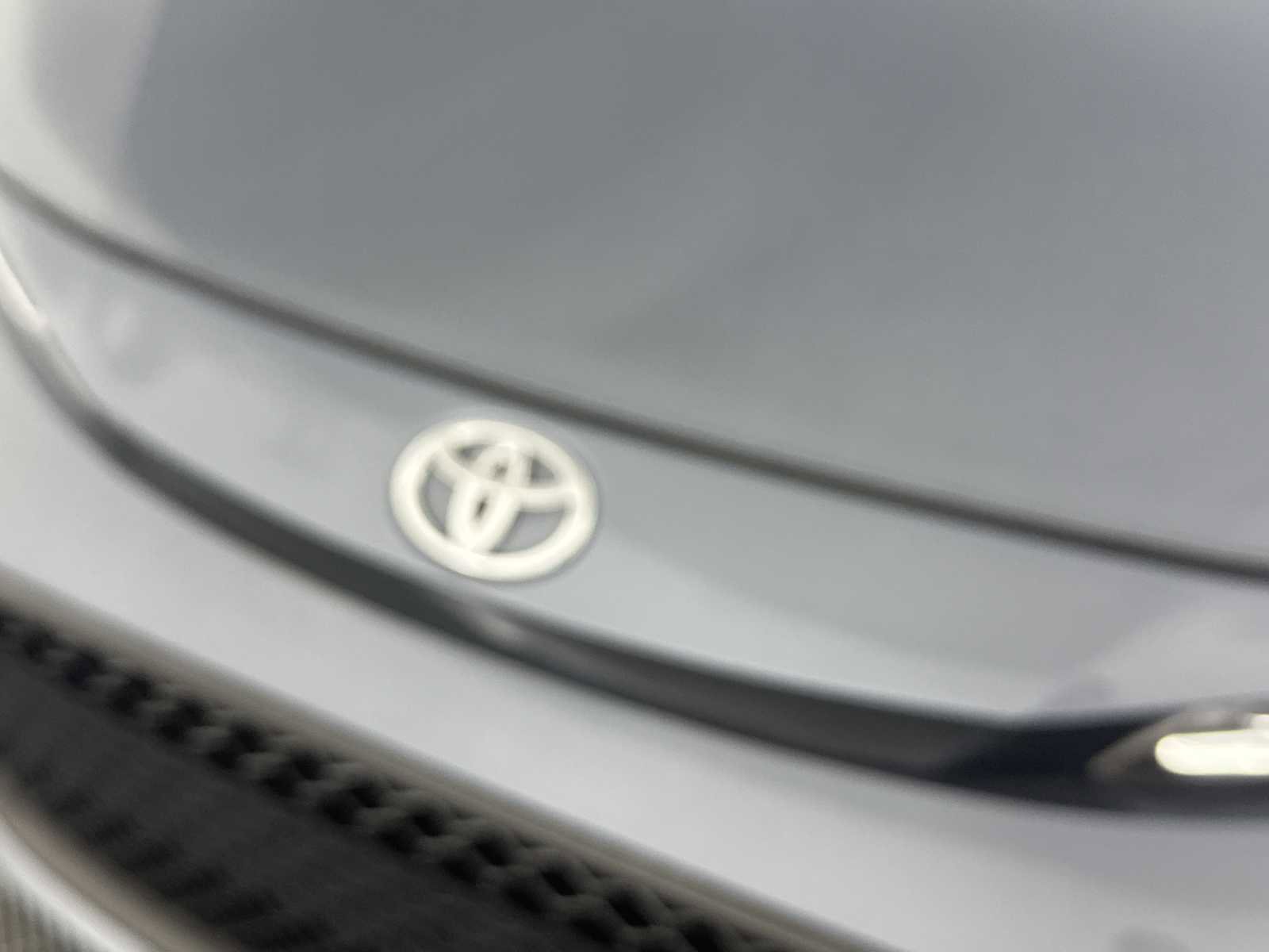 Used 2021 Toyota Corolla SE FWD image 12