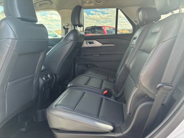 Certified 2025 Ford Explorer Active w/ Active Comfort Package AWD/4WD image 21