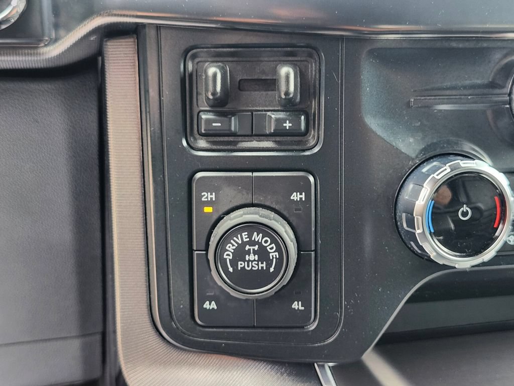 Certified 2025 Ford F150 Platinum AWD/4WD image 26