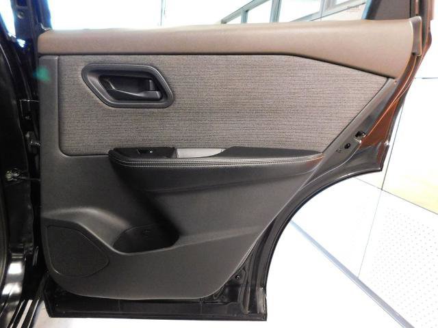 Used 2021 Nissan Rogue S image 34