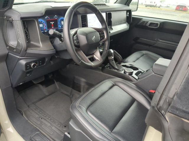 Certified 2025 Ford Bronco Badlands AWD/4WD image 17