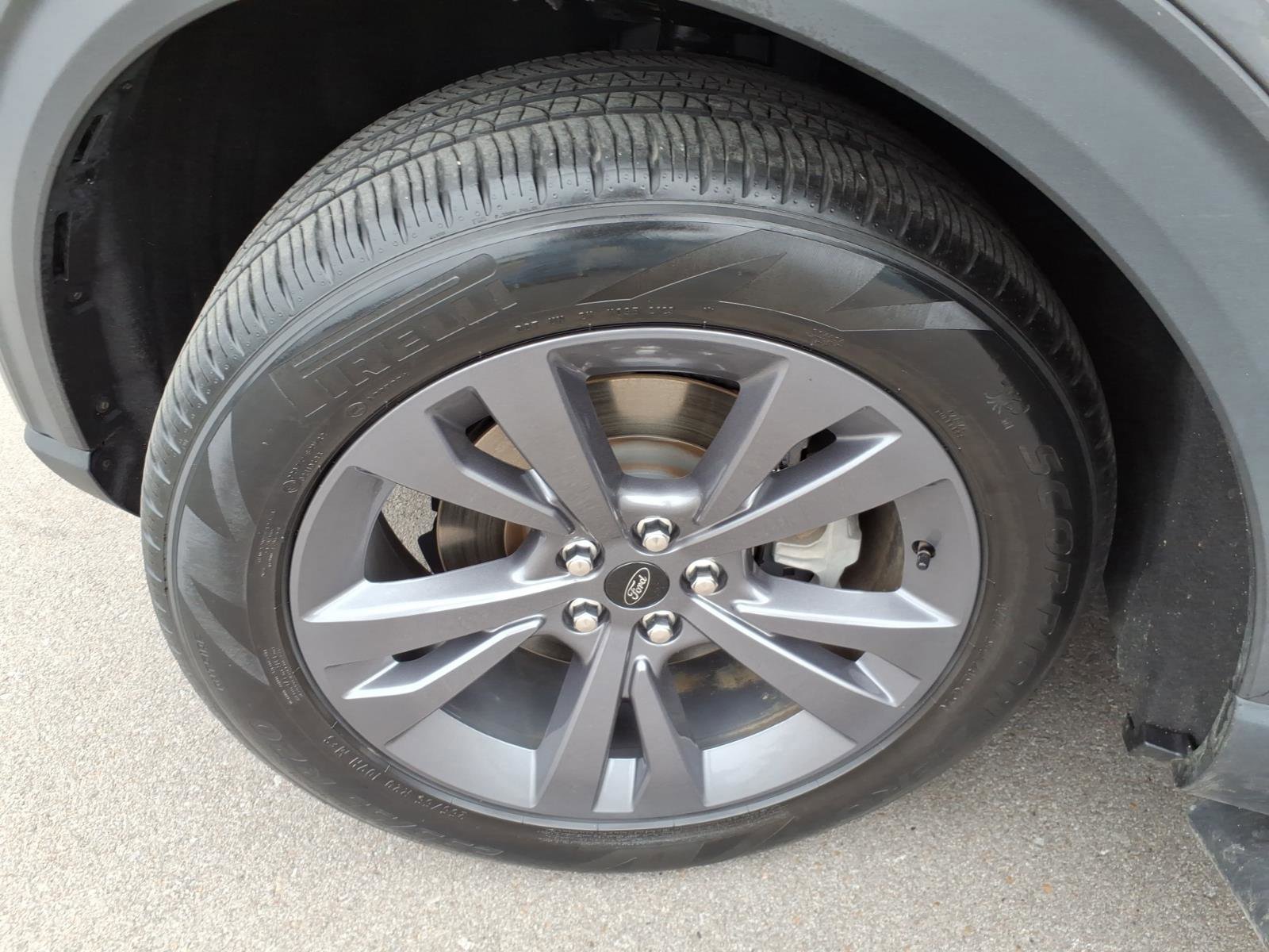 Certified 2023 Ford Explorer XLT w/ Equipment Group 202A image 9