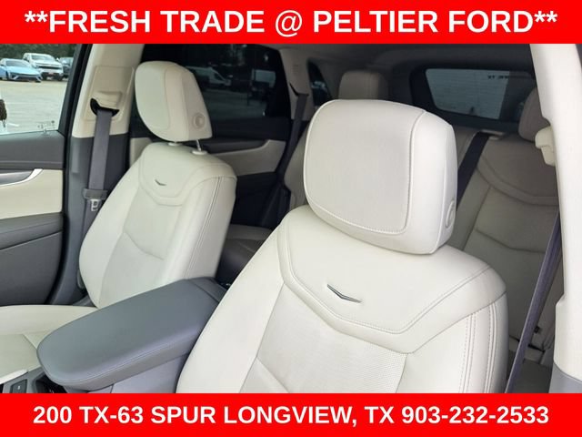 Used 2021 Cadillac XT5 Premium Luxury FWD image 17