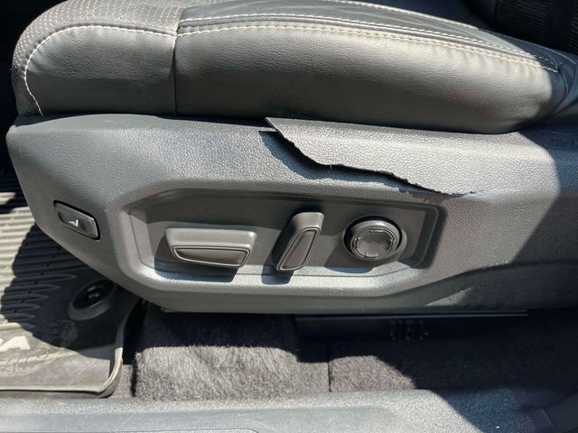 Used 2024 Toyota Sequoia Capstone AWD/4WD image 31
