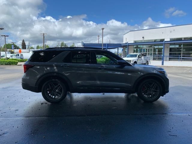 Certified 2025 Ford Explorer ST w/ Sun And Sound Package AWD/4WD image 11