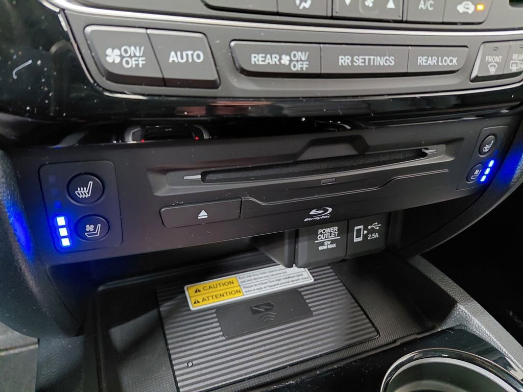 Used 2022 Honda Pilot Black Edition image 42