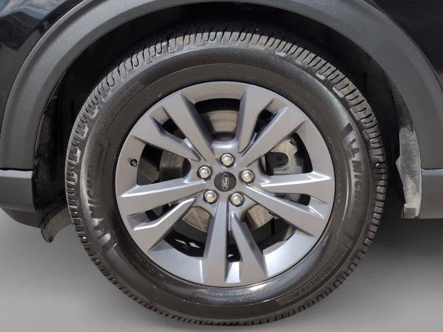 Certified 2025 Ford Explorer Active w/ Active Comfort Package AWD/4WD image 7
