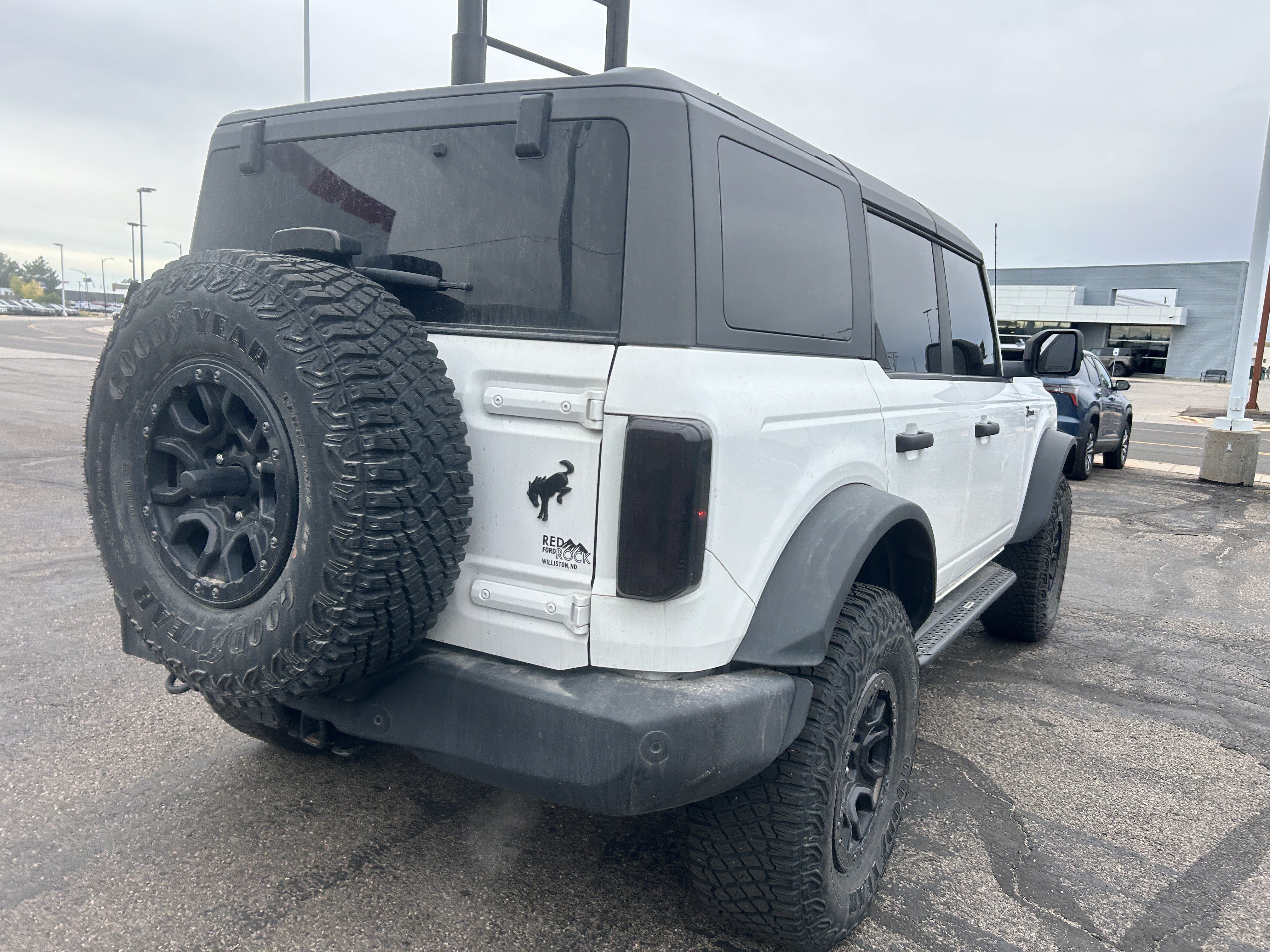 Certified 2023 Ford Bronco Wildtrak AWD/4WD image 6