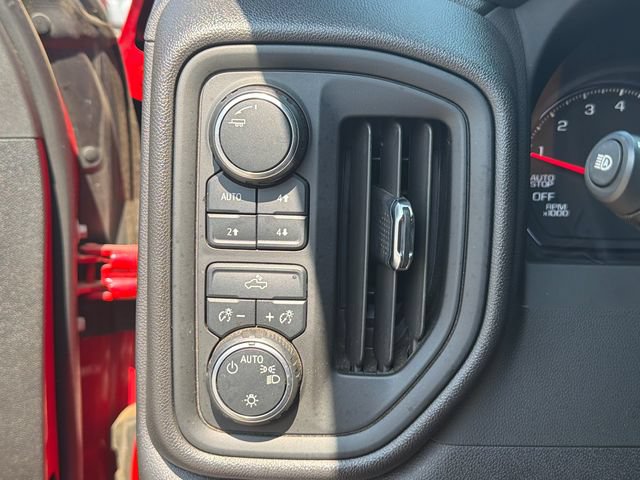 Used 2024 Chevrolet Silverado 1500 Custom Trail Boss AWD/4WD image 32