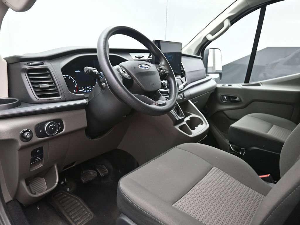 Certified 2024 Ford Transit 350 XLT RWD image 19