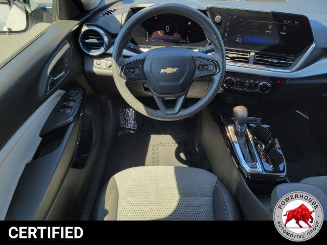 Used 2024 Chevrolet Trax LT FWD image 19