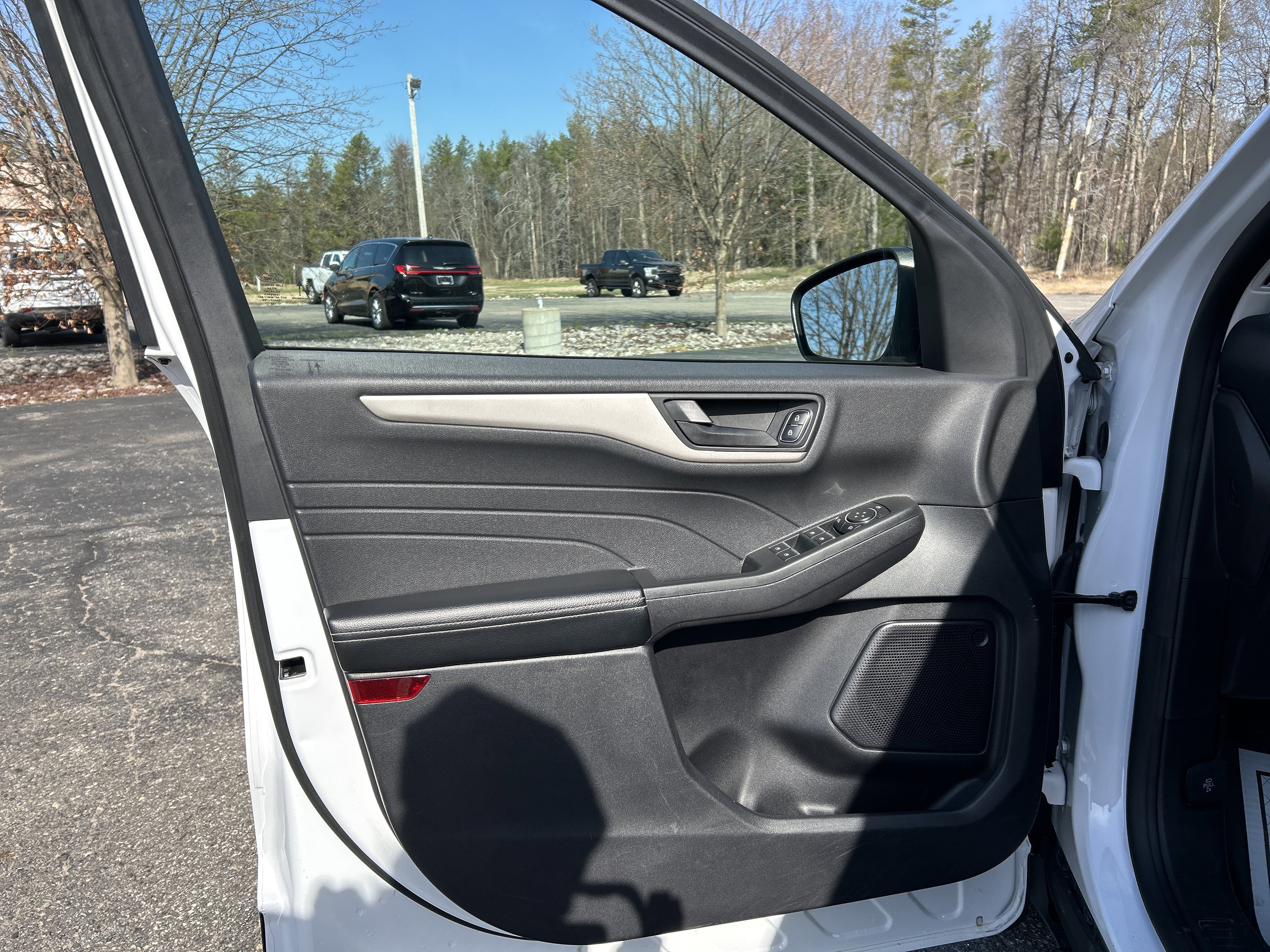 Certified 2022 Ford Escape SE AWD/4WD image 14