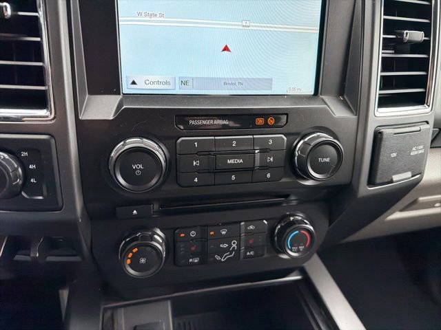 Certified 2018 Ford F250 XLT w/ XLT Premium Package image 21