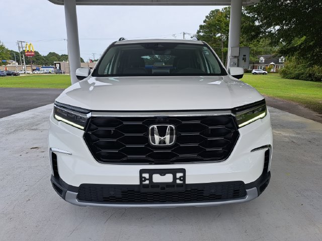 Used 2024 Honda Pilot Elite image 2