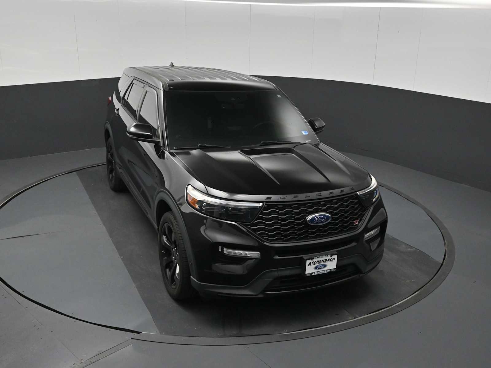 Certified 2021 Ford Explorer ST w/ Equipment Group 401A AWD/4WD image 17