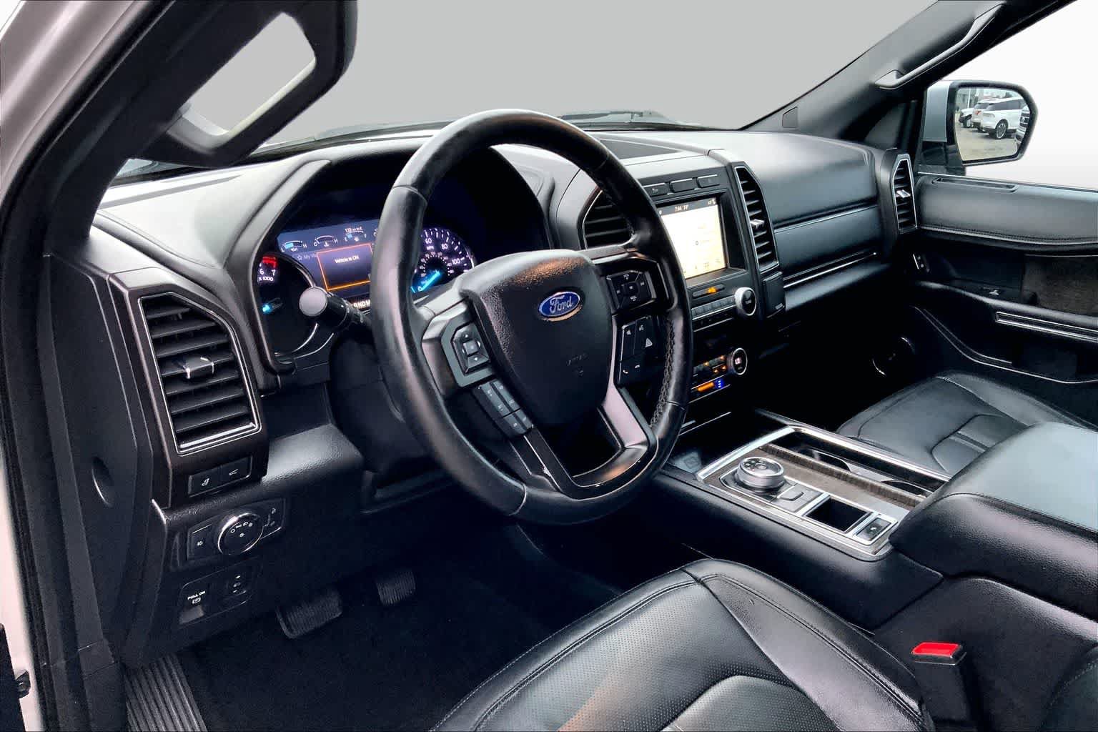 Certified 2019 Ford Expedition Max Limited RWD image 16
