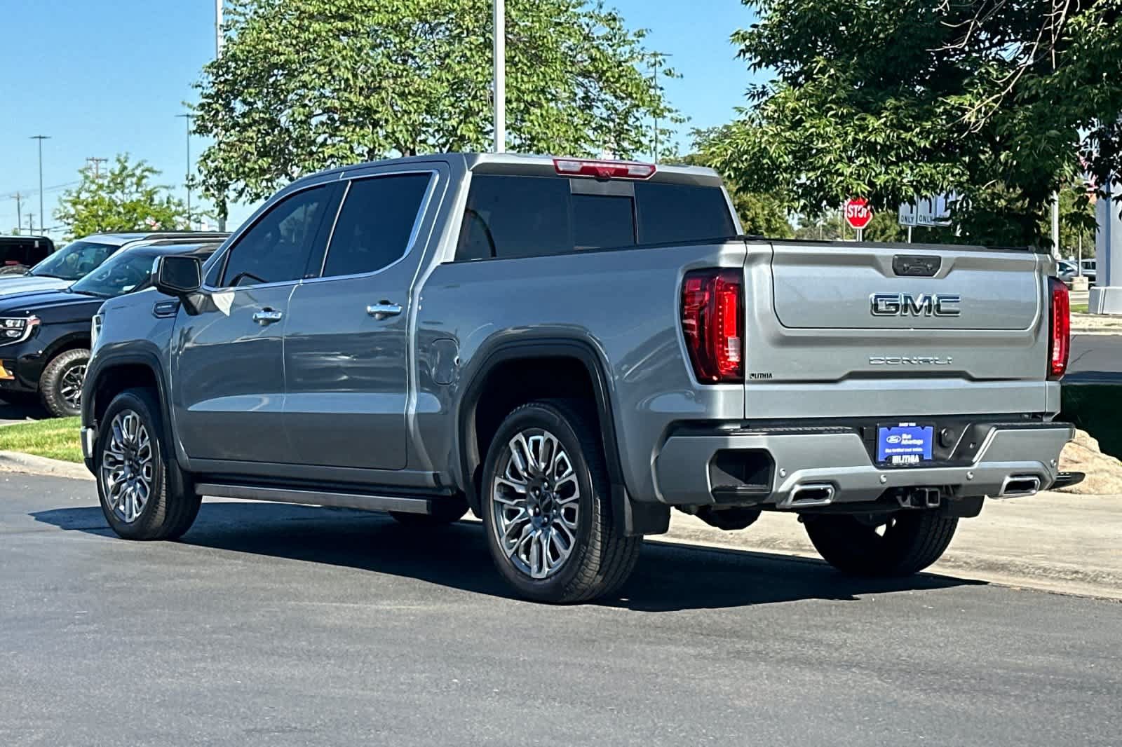 Used 2025 GMC Sierra 1500 Denali Ultimate AWD/4WD image 6