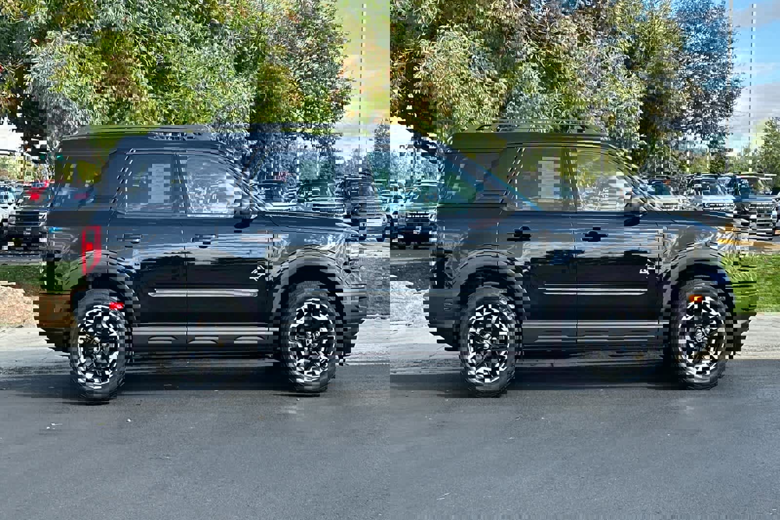 Certified 2023 Ford Bronco Sport Outer Banks w/ Tech Package image 6