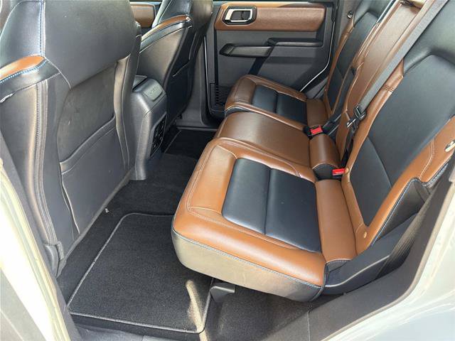 Certified 2024 Ford Bronco Outer Banks AWD/4WD image 16