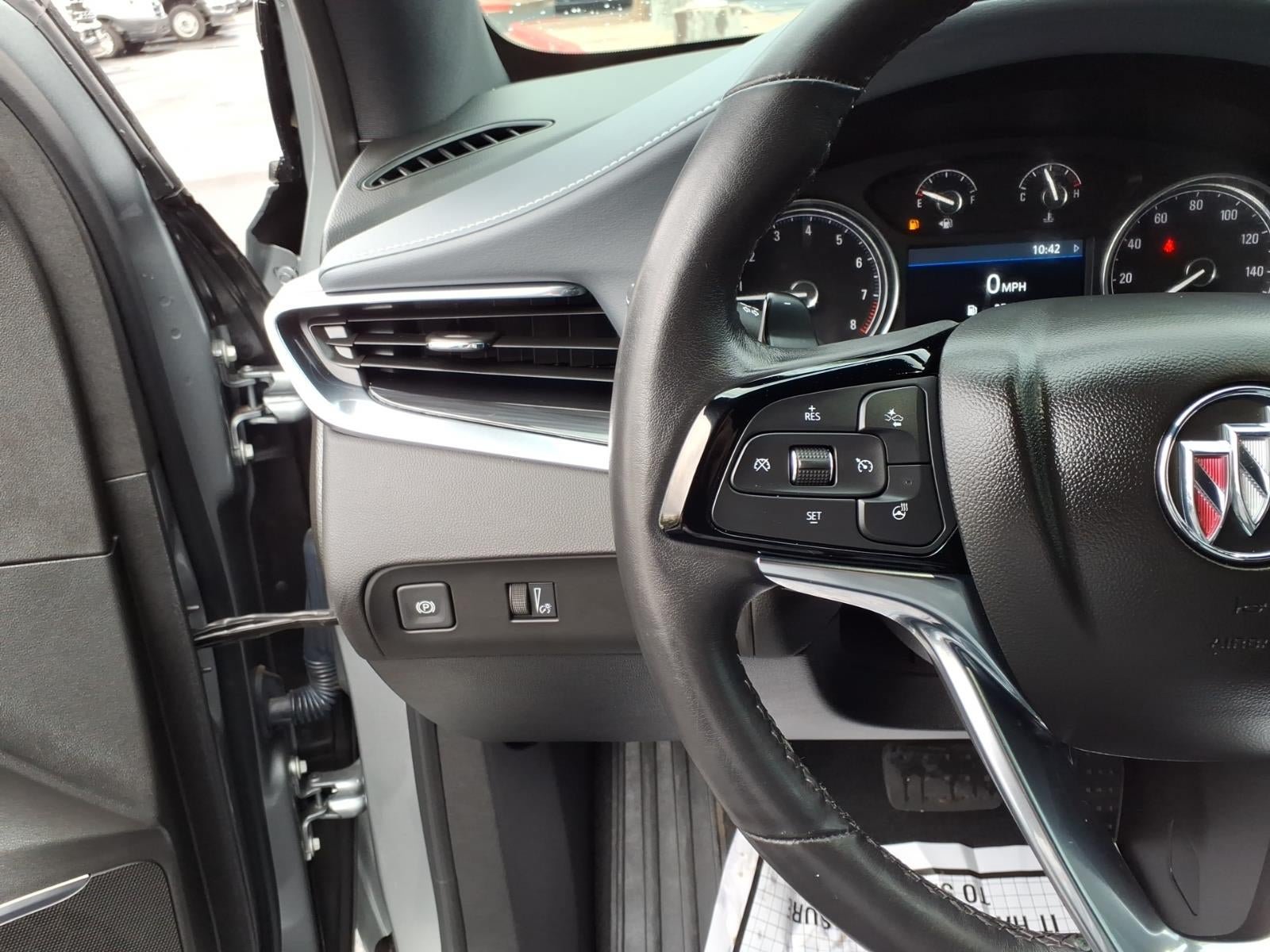 Used 2024 Buick Enclave Essence FWD image 28
